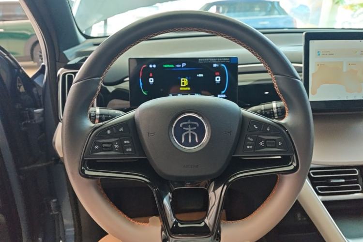 Used BYD Song Pro New Energy 2023 Champion Edition DM-i 71KM Leading Model Steering Wheel