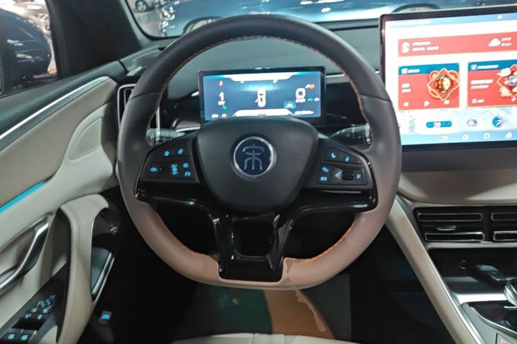 Used BYD Song Pro New Energy 2023 Champion Edition DM-i 110KM Excellence Model Steering Wheel