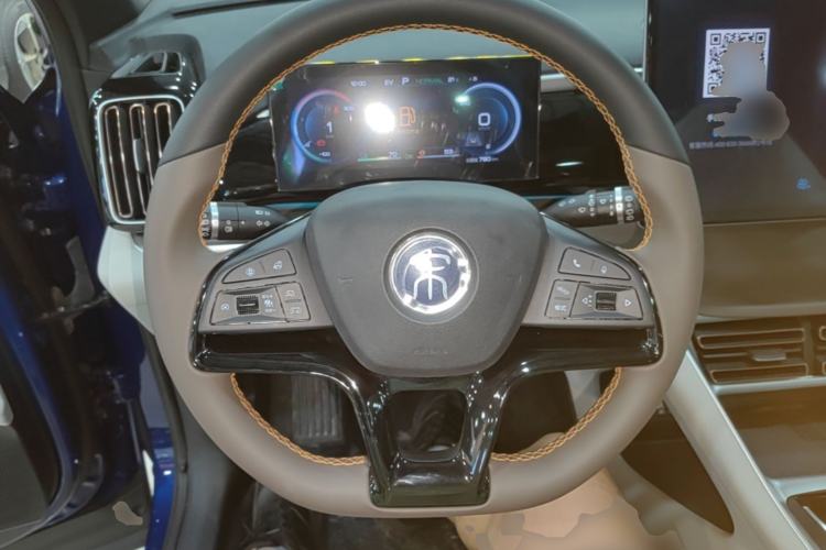 Used BYD Song Pro New Energy 2023 Champion Edition DM-i 110KM Excellence Model Steering Wheel