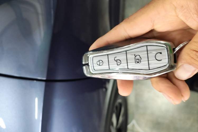 Used BYD Song Pro New Energy 2023 Champion Edition DM-i 71KM Leading Model Vehicle Key