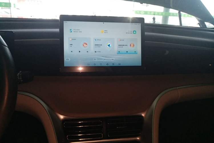 Used BYD Song Pro New Energy 2023 Champion Edition DM-i 71KM Navigation Model Audio And AC Panel