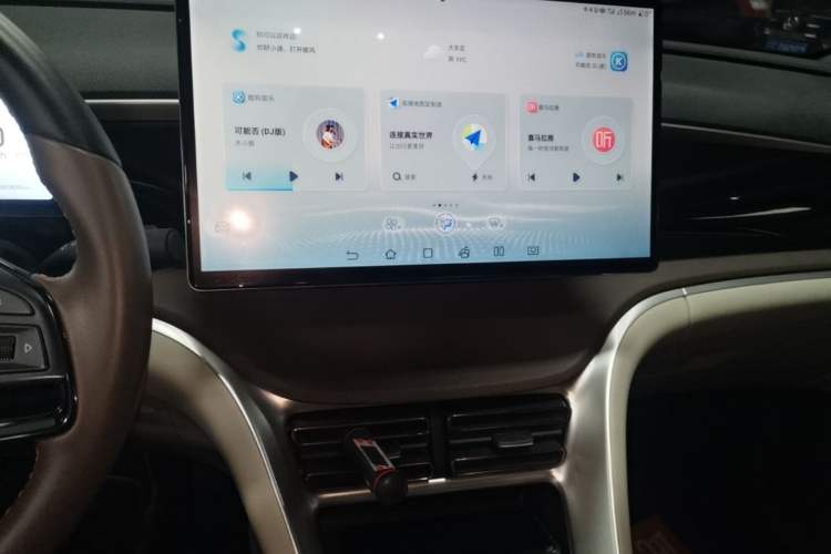 Used BYD Song Pro New Energy 2023 Champion Edition DM-i 110KM Excellence Model Audio And AC Panel