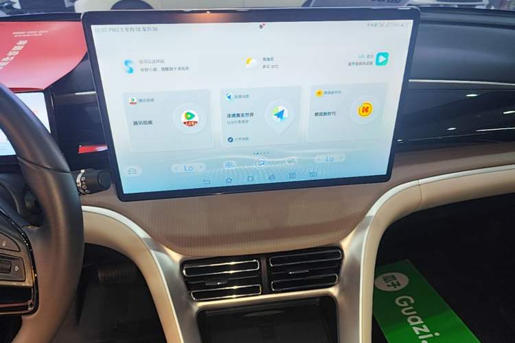 Used BYD Song Pro New Energy 2023 Champion Edition DM-i 110KM Excellence Model Audio And AC Panel