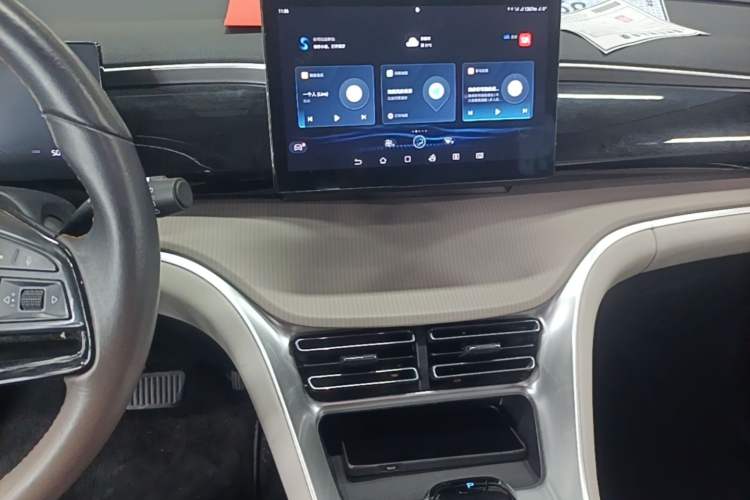 Used BYD Song Pro New Energy 2023 Champion Edition DM-i 71KM Leading Model Audio And AC Panel