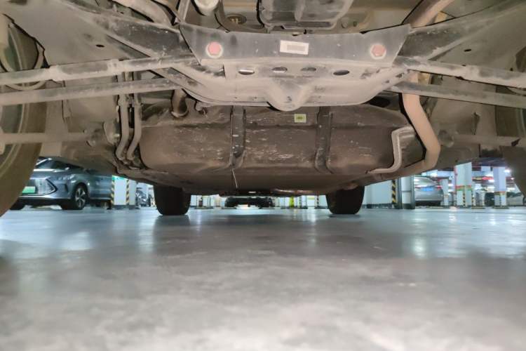 Used BYD Song Pro New Energy 2023 Champion Edition DM-i 110KM Beyond Model Chassis Rear