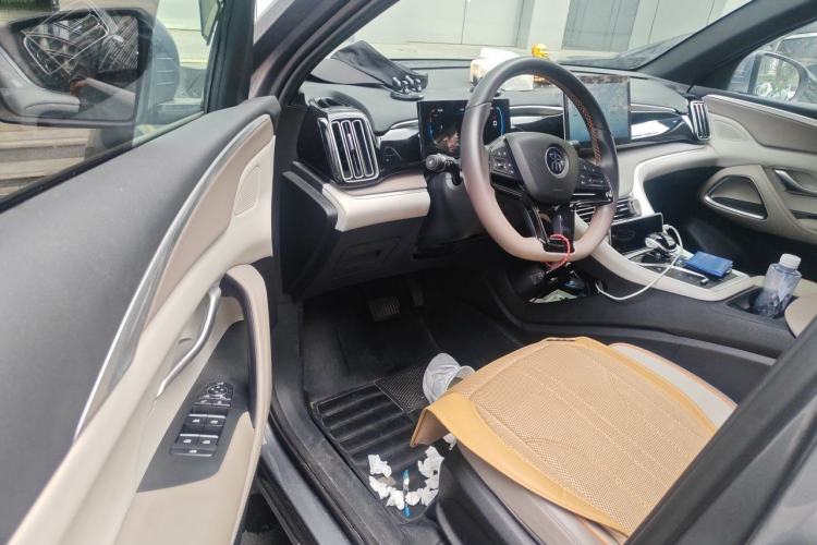 Used BYD Song Pro New Energy 2023 Champion Edition DM-i 71KM Leading Model Driver Seat