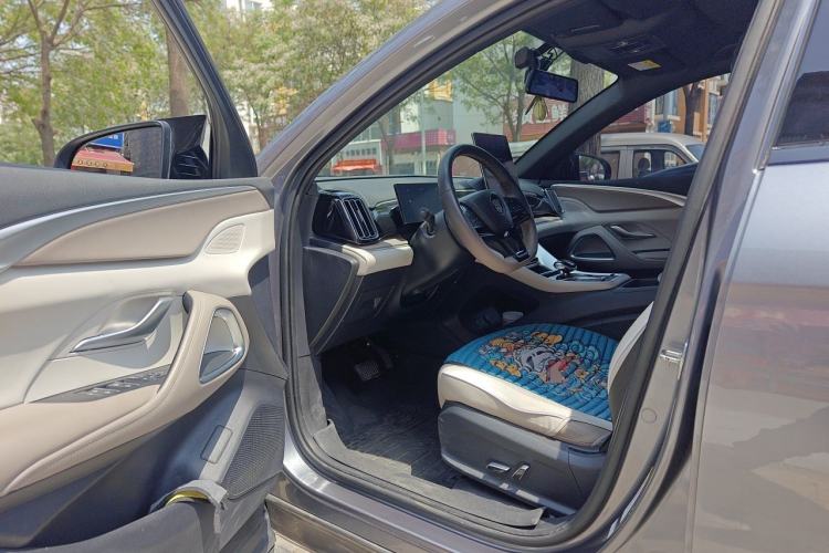 Used BYD Song Pro New Energy 2023 Champion Edition DM-i 71KM Leading Model Driver Seat