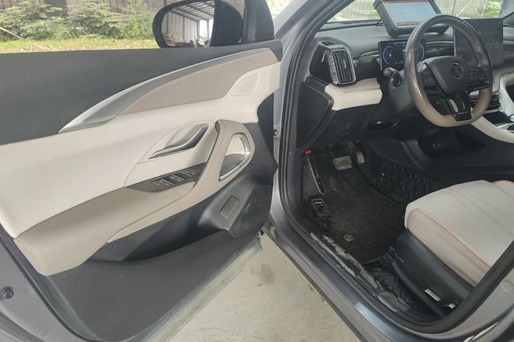 Used BYD Song Pro New Energy 2023 Champion Edition DM-i 110KM Beyond Model Driver Seat