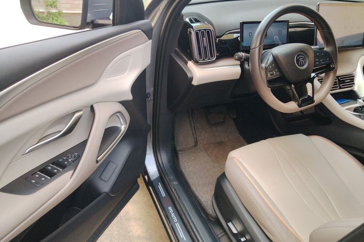 Used BYD Song Pro New Energy 2023 Champion Edition DM-i 110KM Beyond Model Driver Seat