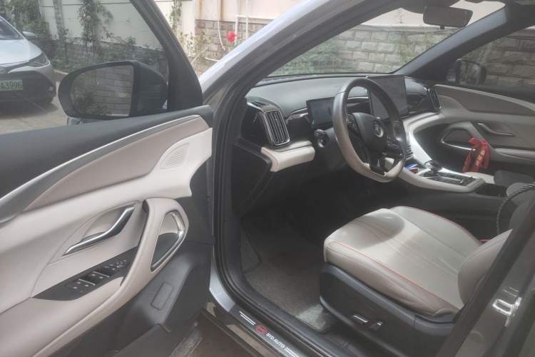 Used BYD Song Pro New Energy 2023 Champion Edition DM-i 110KM Beyond Model Driver Seat