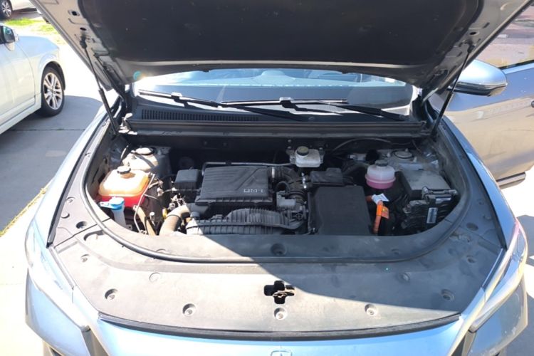 Used BYD Song Pro New Energy 2023 Champion Edition DM-i 110KM Excellence Model Engine Bay