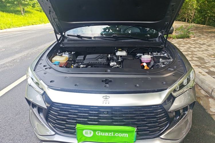 Used BYD Song Pro New Energy 2023 Champion Edition DM-i 71KM Beyond Model Engine Bay