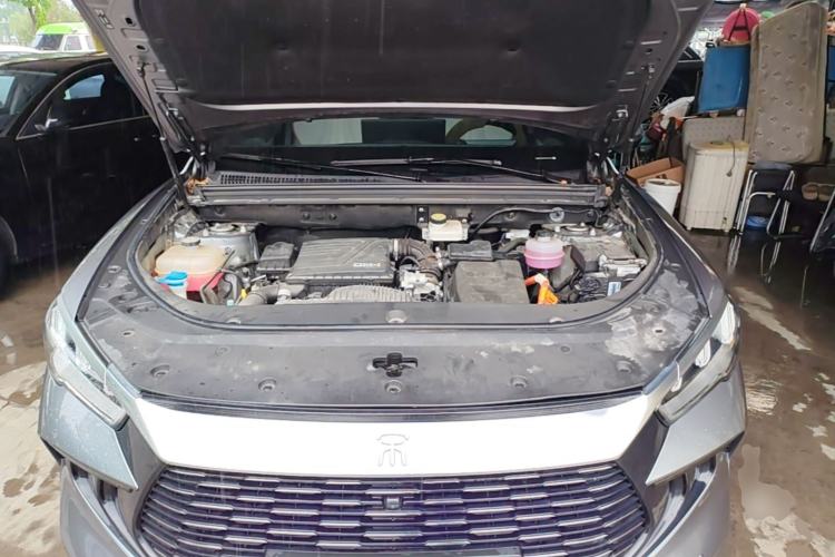 Used BYD Song Pro New Energy 2023 Champion Edition DM-i 110KM Excellence Model Engine Bay