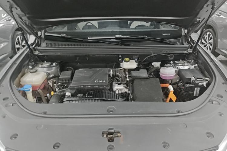 Used BYD Song Pro New Energy 2023 Champion Edition DM-i 110KM Excellence Model Engine Bay