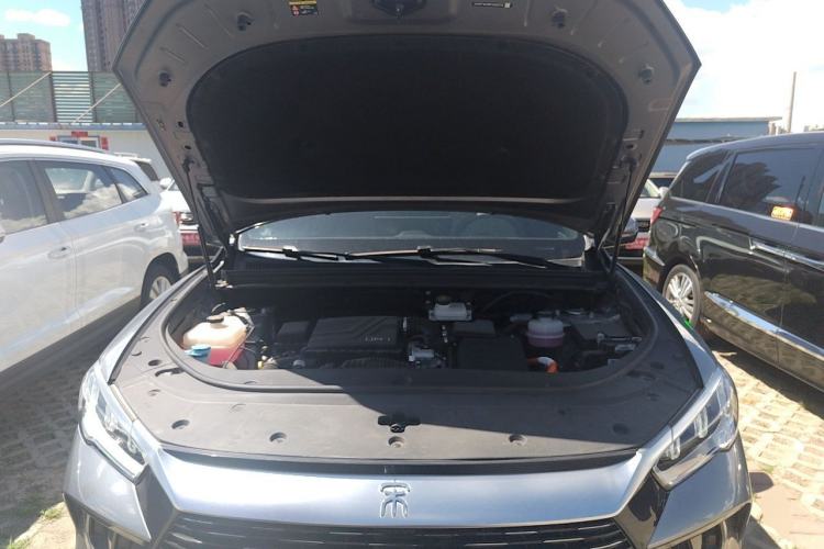 Used BYD Song Pro New Energy 2023 Champion Edition DM-i 110KM Excellence Model Engine Bay