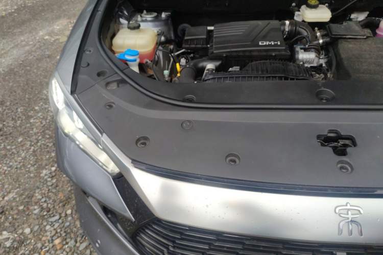Used BYD Song Pro New Energy 2023 Champion Edition DM-i 110KM Excellence Model Engine Bay Right