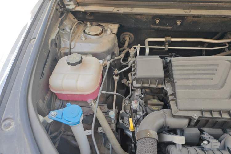 Used BYD Song Pro New Energy 2023 Champion Edition DM-i 110KM Excellence Model Engine Bay Right