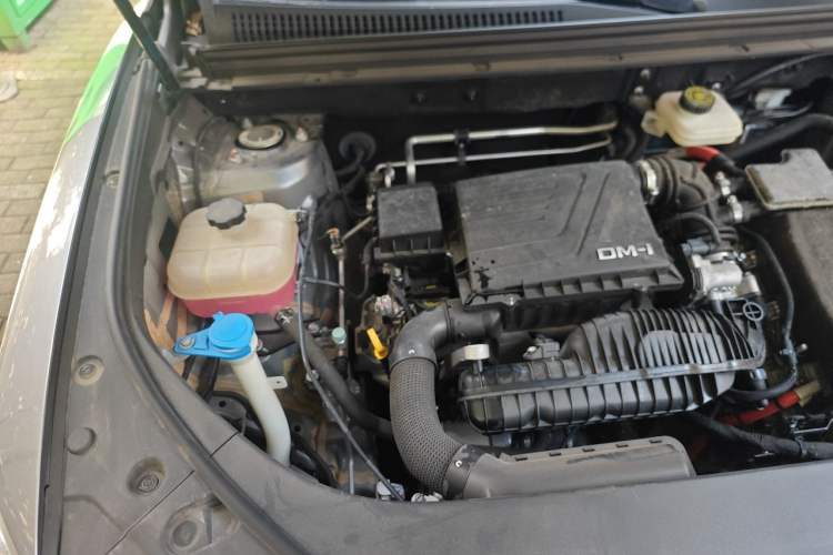 Used BYD Song Pro New Energy 2023 Champion Edition DM-i 110KM Beyond Model Engine Bay Right