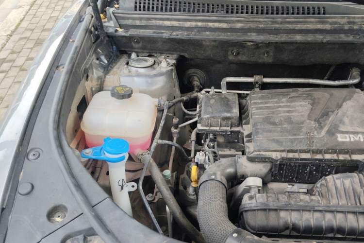Used BYD Song Pro New Energy 2023 Champion Edition DM-i 110KM Excellence Model Engine Bay Right