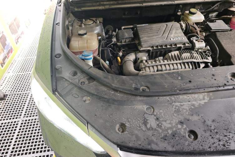 Used BYD Song Pro New Energy 2023 Champion Edition DM-i 110KM Excellence Model Engine Bay Right