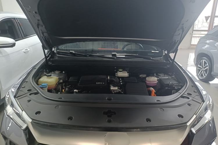 Used BYD Song Pro New Energy 2023 Champion Edition DM-i 71KM Leading Model Engine Bay