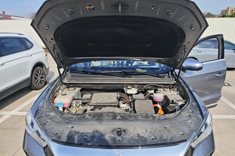 Used BYD Song Pro New Energy 2023 Champion Edition DM-i 71KM Leading Model Engine Bay