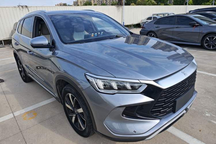 Used BYD Song Pro New Energy 2023 Champion Edition DM-i 71KM Leading Model Exterior 1