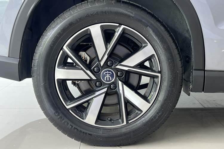 Used BYD Song Pro New Energy 2023 Champion Edition DM-i 110KM Beyond Model Exterior 6