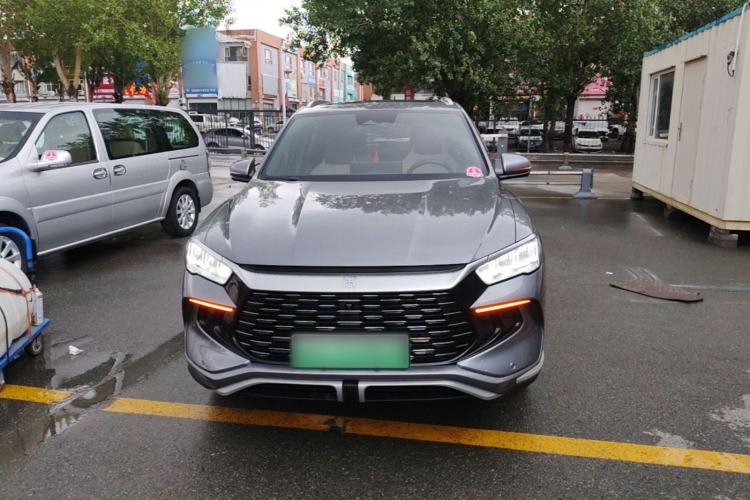 Used BYD Song Pro New Energy 2023 Champion Edition DM-i 110KM Beyond Model Front