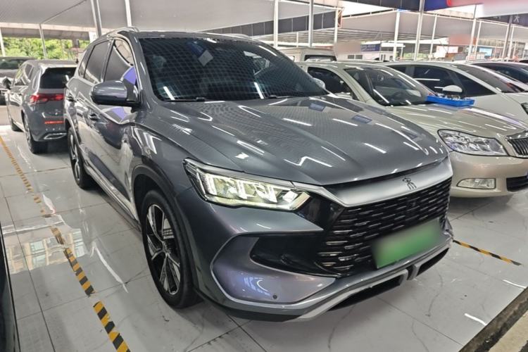 Used BYD Song Pro New Energy 2023 Champion Edition DM-i 110KM Excellence Model Front Right 45 Deg