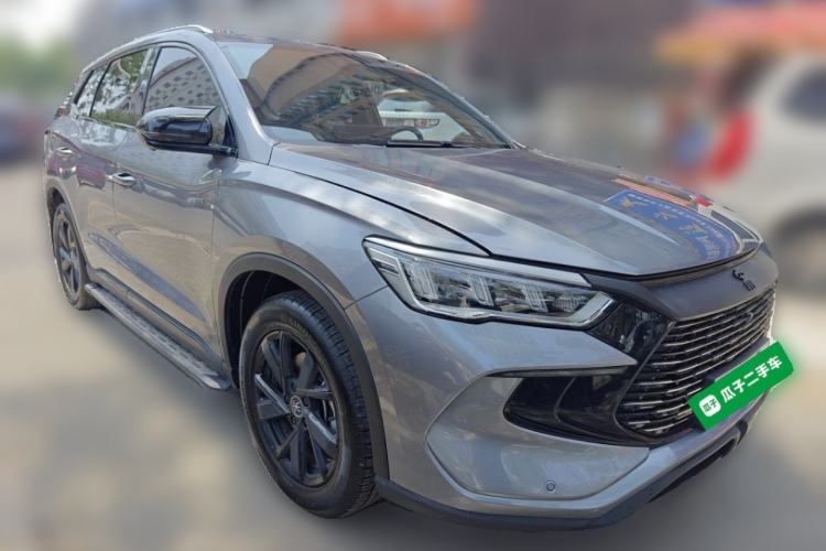 Used BYD Song Pro New Energy 2023 Champion Edition DM-i 71KM Leading Model Front Right 45 Deg