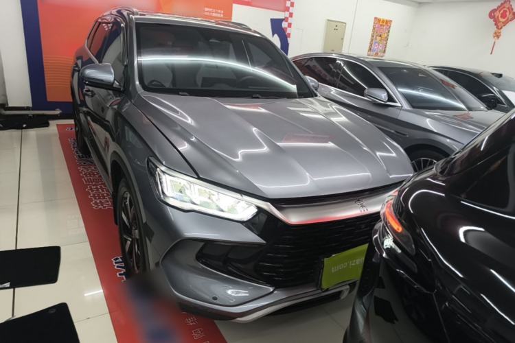 Used BYD Song Pro New Energy 2023 Champion Edition DM-i 71KM Beyond Model Front Right 45 Deg