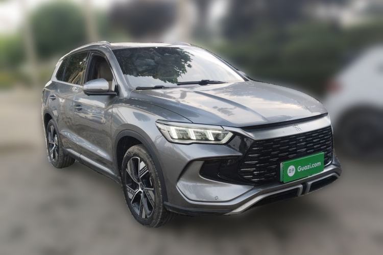 Used BYD Song Pro New Energy 2023 Champion Edition DM-i 110KM Excellence Model Front Right 45 Deg