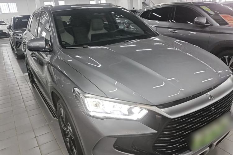 Used BYD Song Pro New Energy 2023 Champion Edition DM-i 110KM Excellence Model Front Right 45 Deg