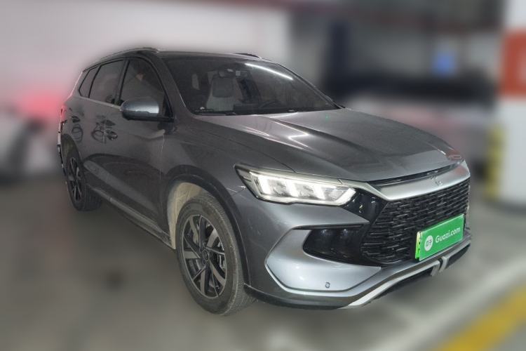 Used BYD Song Pro New Energy 2023 Champion Edition DM-i 71KM Navigation Model Front Right 45 Deg