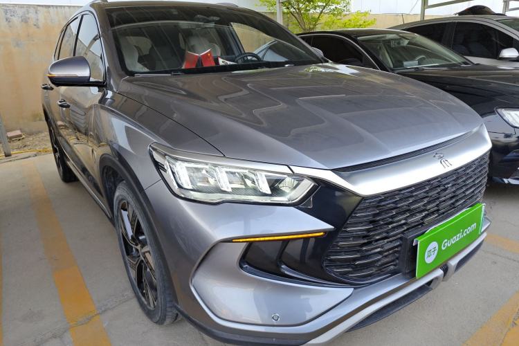 Used BYD Song Pro New Energy 2023 Champion Edition DM-i 110KM Beyond Model Front Right 45 Deg