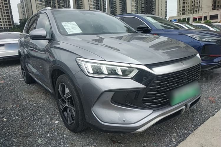 Used BYD Song Pro New Energy 2023 Champion Edition DM-i 110KM Excellence Model Front Right 45 Deg