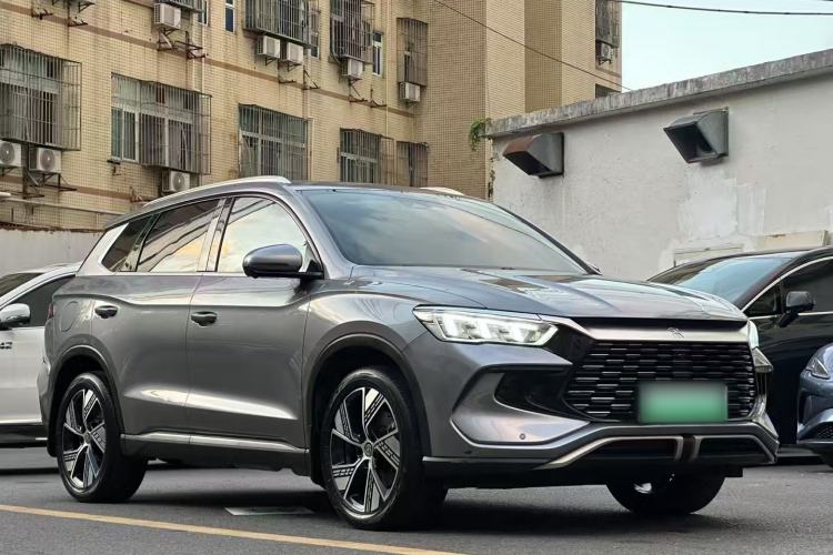Used BYD Song Pro New Energy 2023 Champion Edition DM-i 110KM Excellence Model Front Right 45 Deg