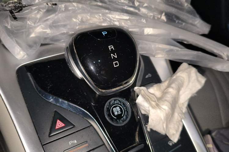 Used BYD Song Pro New Energy 2023 Champion Edition DM-i 110KM Beyond Model Gear Lever