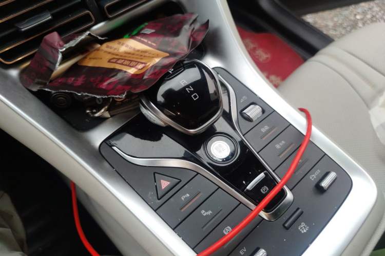 Used BYD Song Pro New Energy 2023 Champion Edition DM-i 110KM Excellence Model Gear Lever