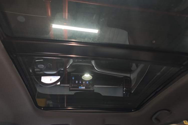 Used BYD Song Pro New Energy 2023 Champion Edition DM-i 110KM Beyond Model Headliner