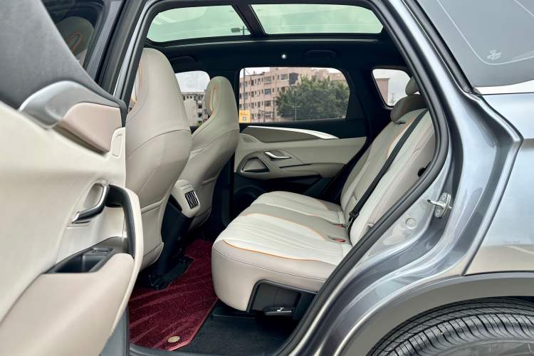 Used BYD Song Pro New Energy 2023 Champion Edition DM-i 110KM Beyond Model Interior 2