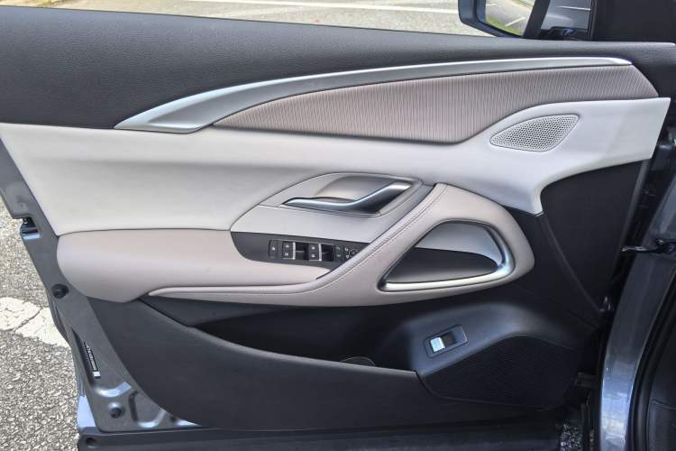 Used BYD Song Pro New Energy 2023 Champion Edition DM-i 110KM Excellence Model Interior 7