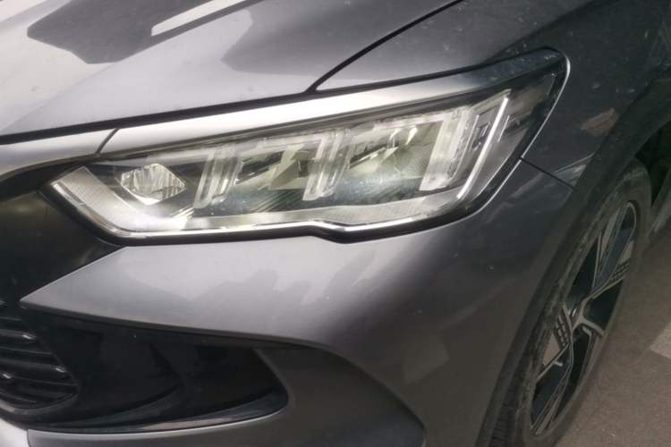 Used BYD Song Pro New Energy 2023 Champion Edition DM-i 110KM Excellence Model Left Front Headlight