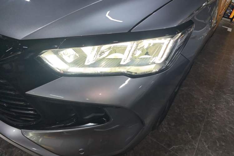 Used BYD Song Pro New Energy 2023 Champion Edition DM-i 110KM Beyond Model Left Front Headlight