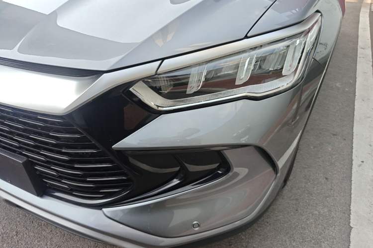 Used BYD Song Pro New Energy 2023 Champion Edition DM-i 110KM Excellence Model Left Front Headlight