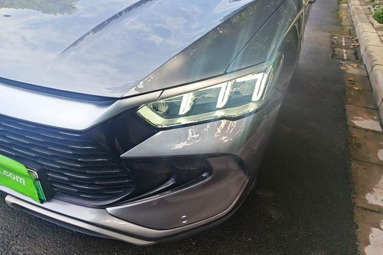 Used BYD Song Pro New Energy 2023 Champion Edition DM-i 71KM Beyond Model Left Front Headlight