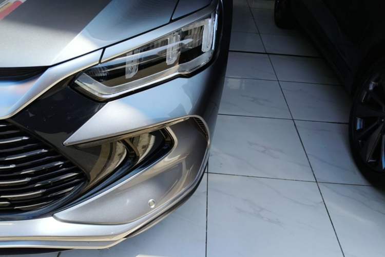 Used BYD Song Pro New Energy 2023 Champion Edition DM-i 71KM Beyond Model Left Front Headlight