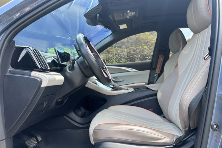Used BYD Song Pro New Energy 2023 Champion Edition DM-i 110KM Excellence Model Left Front Seat