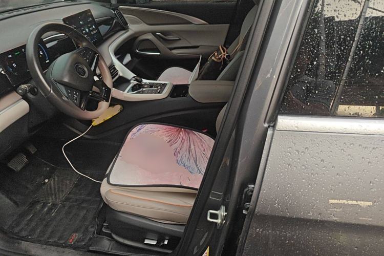 Used BYD Song Pro New Energy 2023 Champion Edition DM-i 71KM Leading Model Left Front Seat